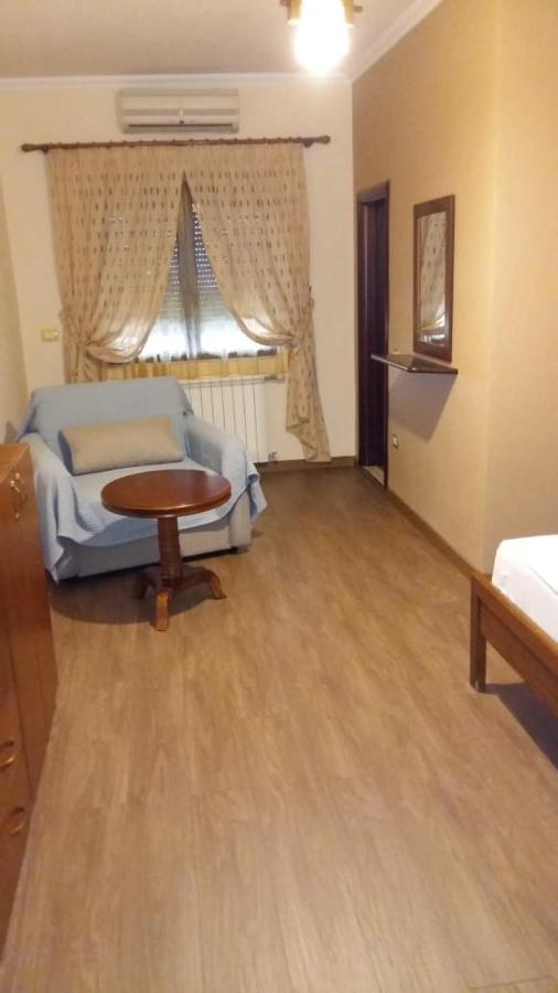 Rrashbull Drini Hotel מראה חיצוני תמונה