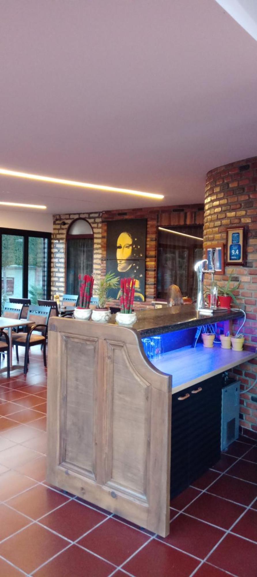 Rrashbull Drini Hotel מראה חיצוני תמונה
